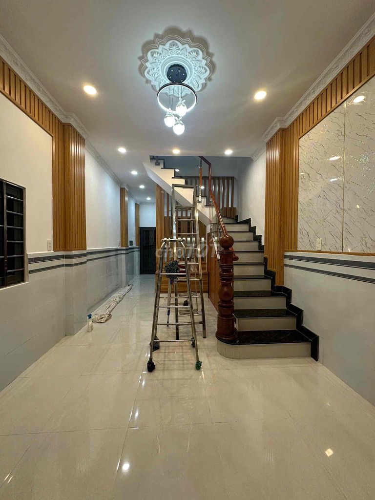 Nhà Phạm Thế Hiển, Phường 5, Quận 8 - Diện tích 30.6m² giá 4.45 tỷ - Sổ hồng riêng, thương lượng ngay!