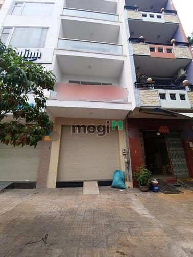 Nhà cho thuê mặt tiền Lạc Long Quân, Quận 11 - Diện tích 272m², Kinh doanh tự do!