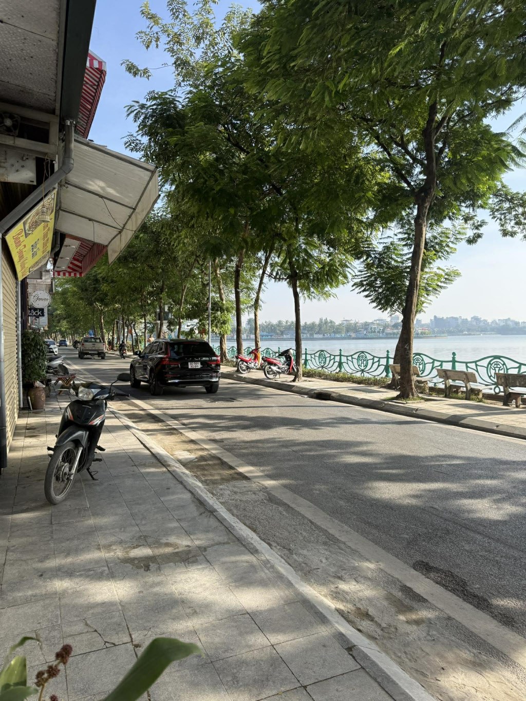 Nhà mặt phố Nhật Chiêu Tây Hồ 92m² giá 90 tỷ - VIEW Hồ Tây tuyệt đẹp!