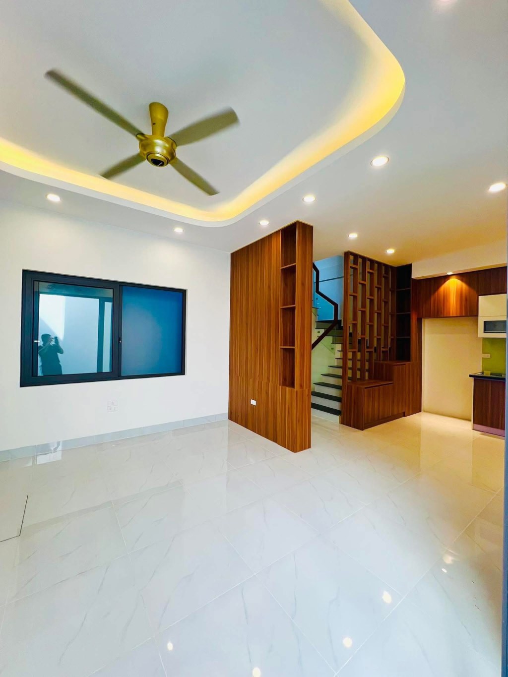 Nhà riêng Nguyễn Chí Thanh, 35m² giá 8.6 tỷ - Kinh doanh đắc địa, lô góc 2 mặt ngõ!