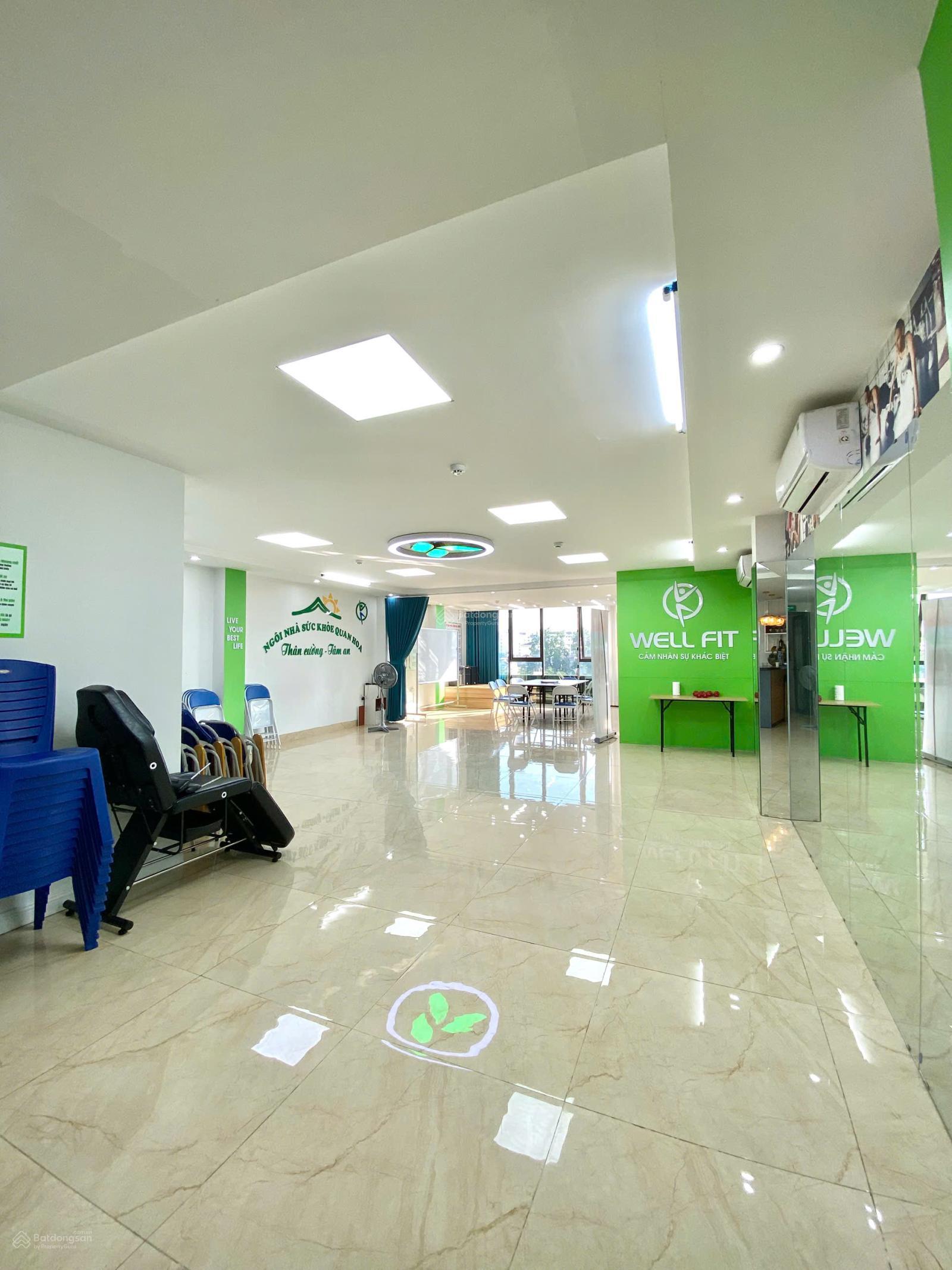 Cho thuê văn phòng 140m² tại 271 Quan Hoa - Thang máy, hướng sông