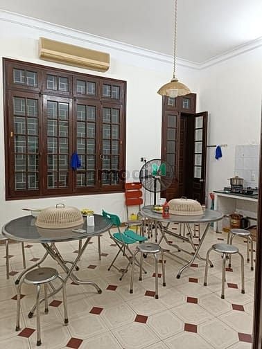 Nhà phố Trung Kính, Cầu Giấy – 400m² – Giá 46.3 tỷ - Vị trí đắc địa, ô tô tránh