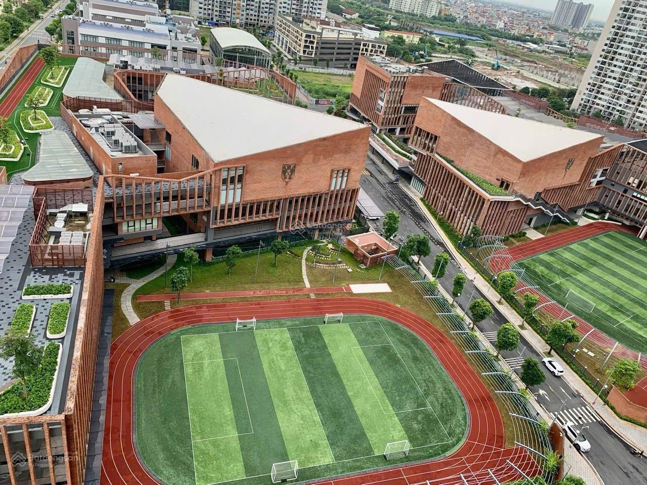 Căn hộ 1N+ tại The Sapphire 2, Gia Lâm 43m² giá chỉ 3,2 tỷ - Full nội thất cao cấp!