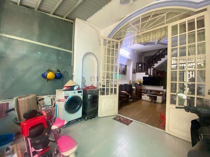 Bán nhà 3 tầng hẻm xe hơi Nguyễn Văn Quá quận 12 - 4m x 12m - Khu vực an ninh, dân trí cao