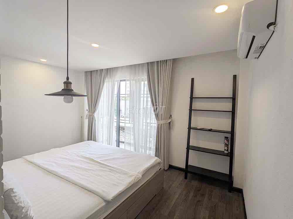 Căn hộ 1 phòng ngủ Nguyễn Gia Trí 60m² giá 10 triệu - Full nội thất cao cấp