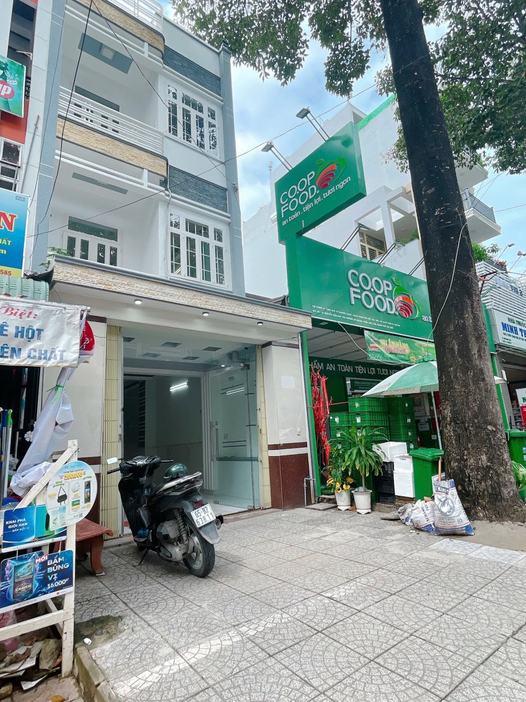 Nhà cho thuê 4 tầng mặt tiền Nguyễn Hiền, KDC 91B, 18 triệu - Kinh doanh thuận lợi!