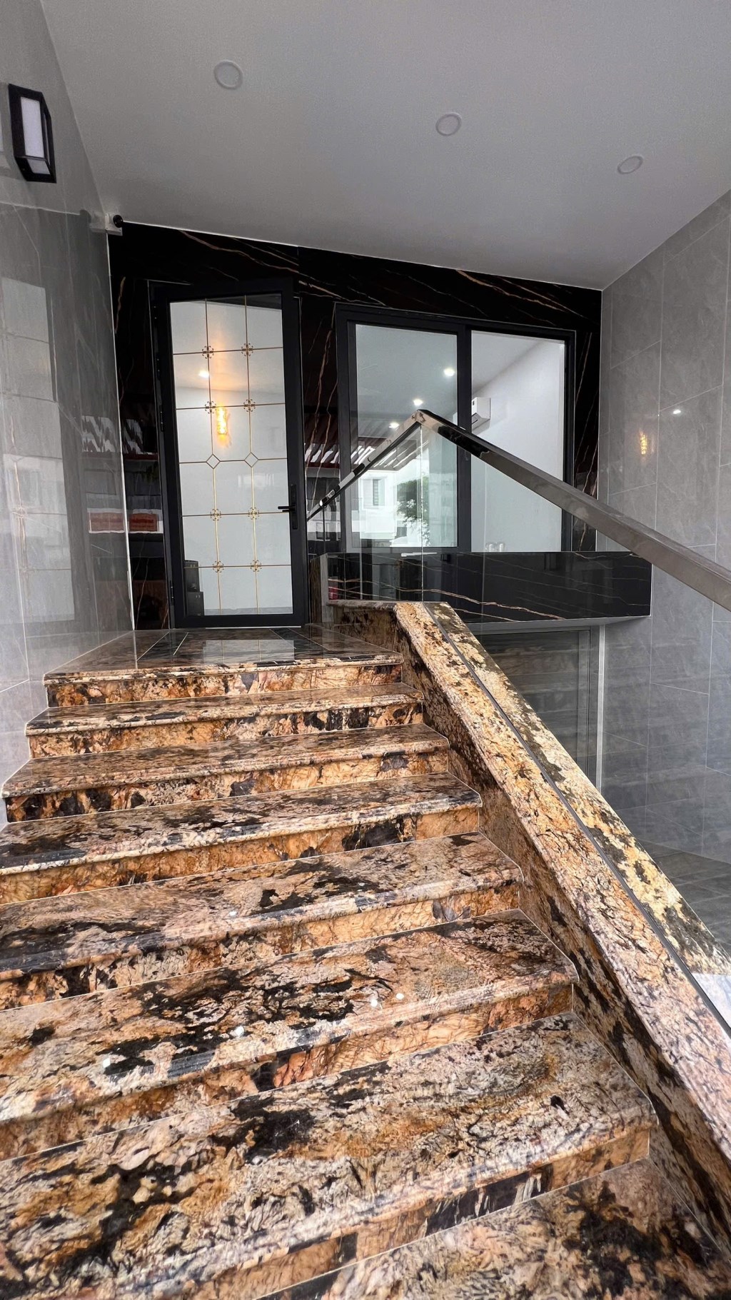 Nhà phố cho thuê 90m² tại Q7 Riverside Complex - Chỉ 12 triệu/tháng