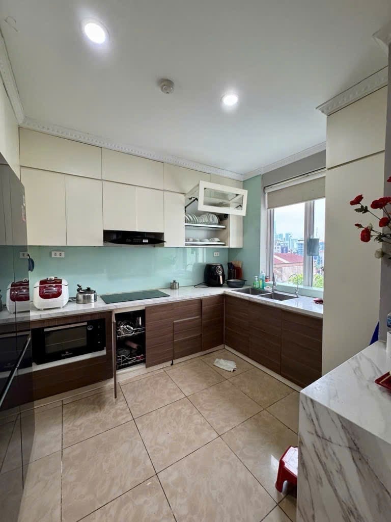 Nhà phố Đặng Tiến Đông, Đống Đa 80m² giá 45 tỷ - Vị trí đẹp, tiện nghi sống cao