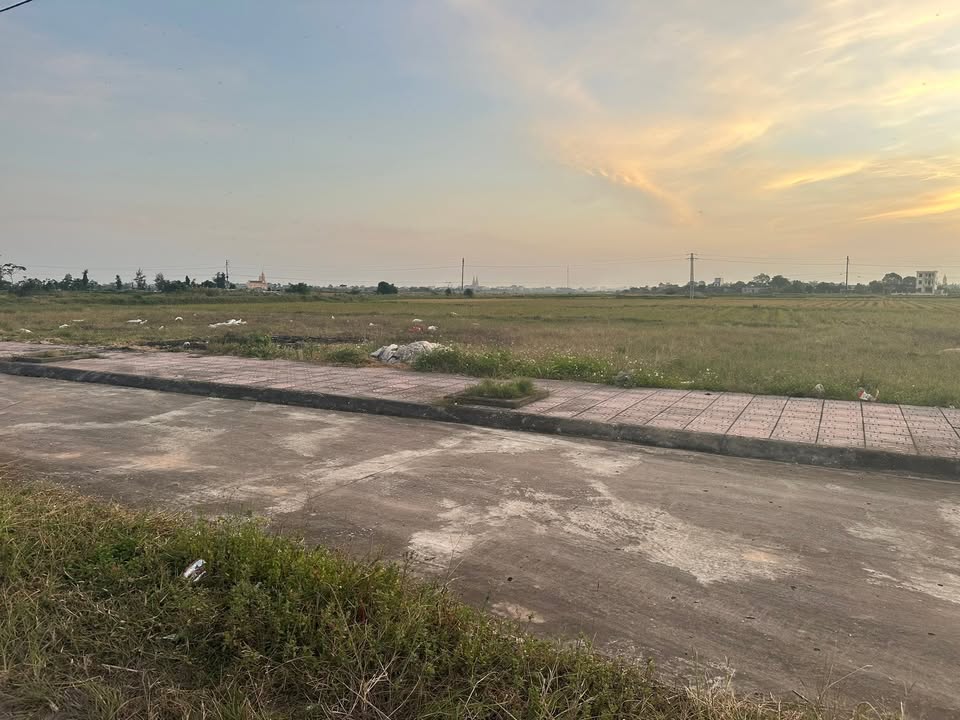 Đất nền Tây Giang Tiền Hải 120,5m² - Đầu tư siêu tiềm năng giá chỉ 1.5 tỷ!