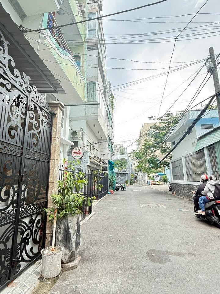 Nhà riêng Quận 3, 34m² giá 7.1 tỷ - Sổ hồng chính chủ, xe hơi vào tận nhà!