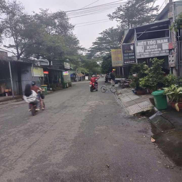 Đất nền lô góc Kim Thanh, Khánh Bình, Tân Uyên 160m² - Pháp lý rõ ràng, kinh doanh tốt!