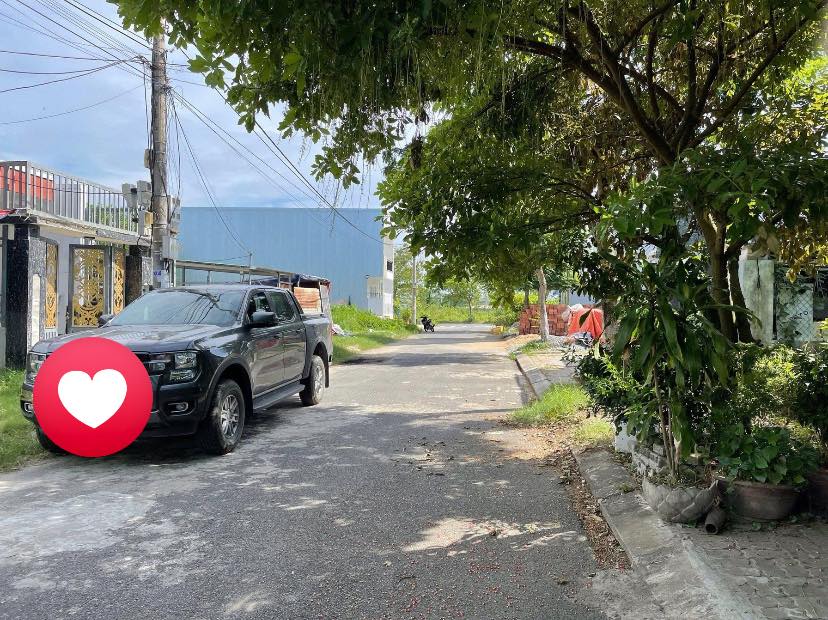 Đất nền Bến Xe Đức Long 100m² giá 3 tỷ - Đầu tư sinh lời tuyệt vời!