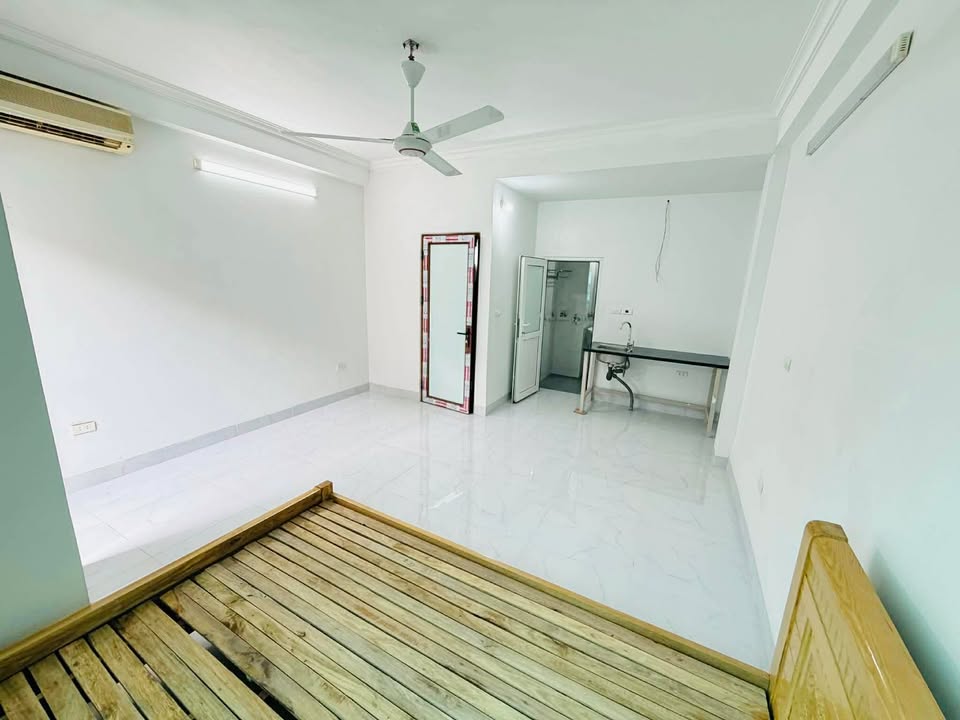 Phòng trọ cho thuê tại ngõ 364 Giải Phóng 30m² - Gần các trường Đại học