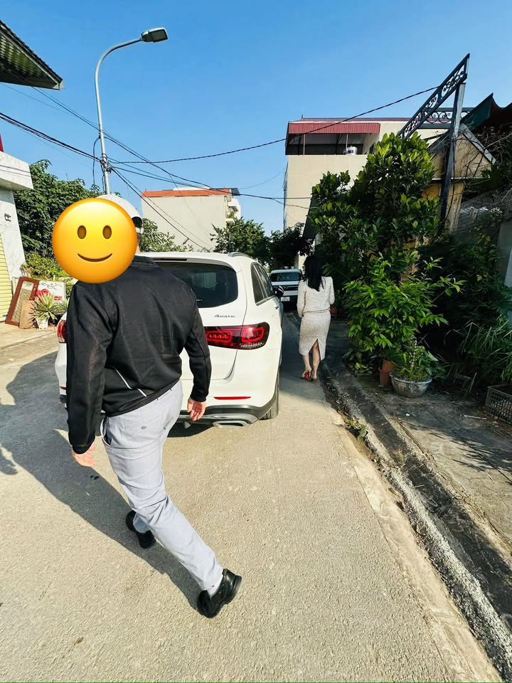 Đất dịch vụ Sài Sơn Quốc Oai 205m² giá thỏa thuận - Biệt thự mái thái sẵn có!