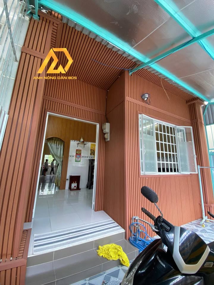Nhà phố Tân Hạnh, Vĩnh Long 73m² giá 1.8 tỷ - An ninh, ô tô vào tận nhà!