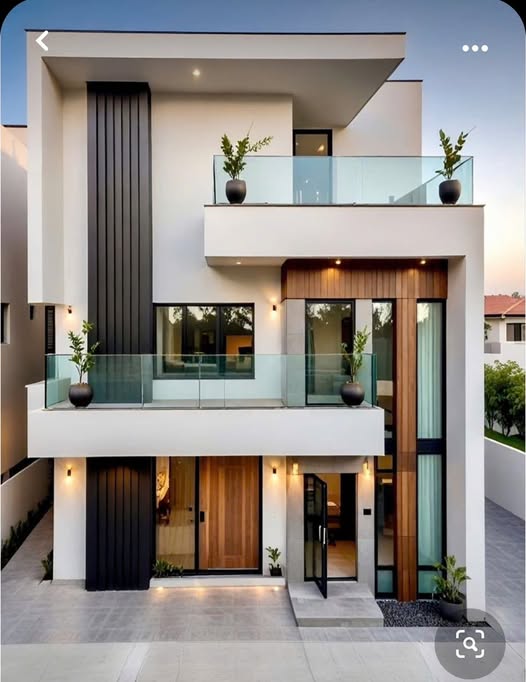 Đất nở hậu 90m² tại Sơn Trà, Đà Nẵng giá 10 tỷ - Gần biển Mỹ Khê!