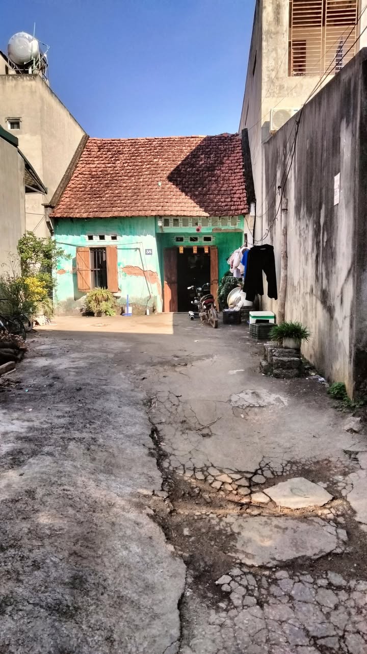 Bán đất mặt đường Chu Văn An, Lạng Sơn 137m² giá 3 tỷ - Vị trí đắc địa, thuận lợi mọi mặt!