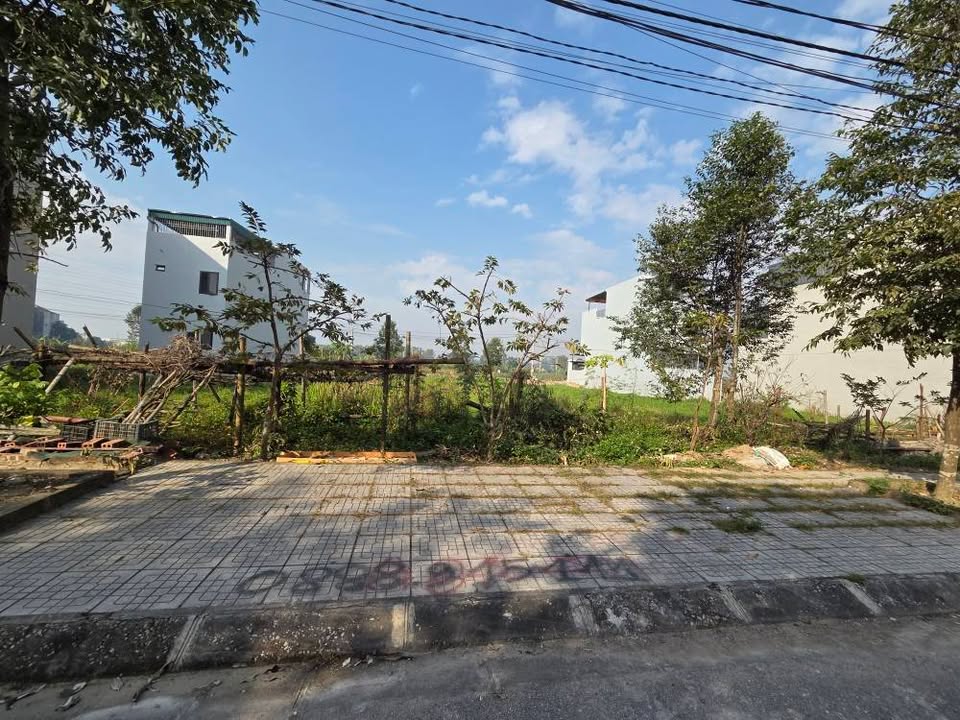 Đất nền Quảng Thịnh 120m² giá 690 triệu - Đầu tư sinh lợi ngay!