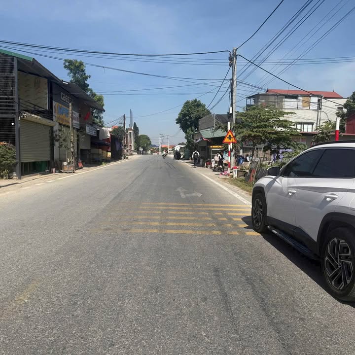 Bán FrontHouse mặt đường Lê Quang Hoà, Dương Quang, 110m² - Cơ hội đầu tư hiếm có!