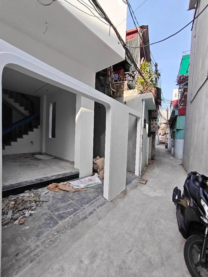 Nhà bán Trần Huy Liệu, 52m² giá 1.98 tỷ - Xây mới, hướng Đông