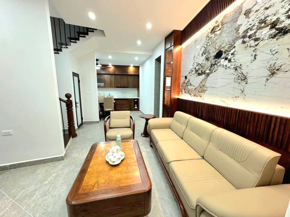 Nhà phố Thổ Quan, Đống Đa 50m² giá 17.1 tỷ - Đẳng cấp sống hiện đại!