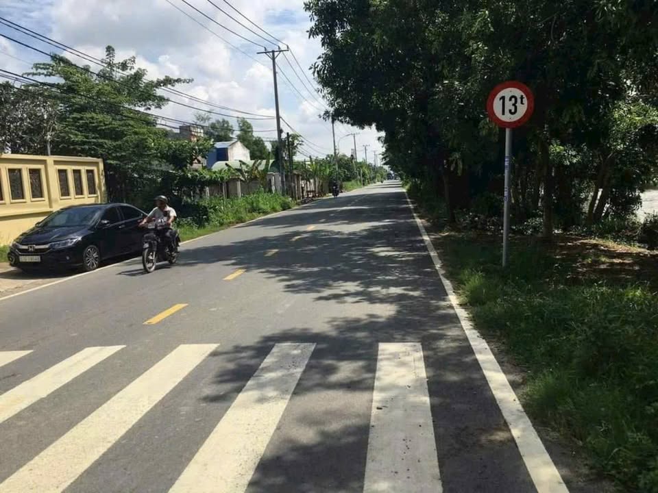 Nhà vườn lô góc 2 mặt tiền đường An Hạ, Bình Chánh 1200m² giá 20 tỷ - Không gian sống xanh lý tưởng!