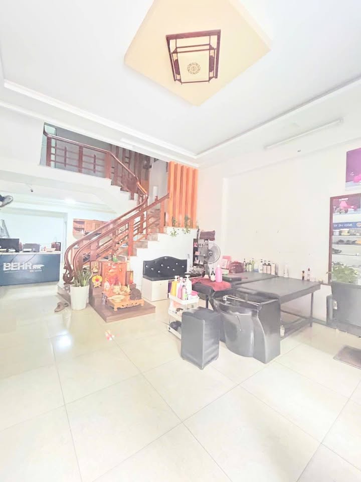 Nhà phố 4 tầng Hàng Cau, Đông Thọ, 65m² giá 5.6 tỷ - Thiết kế hiện đại và tiện nghi!