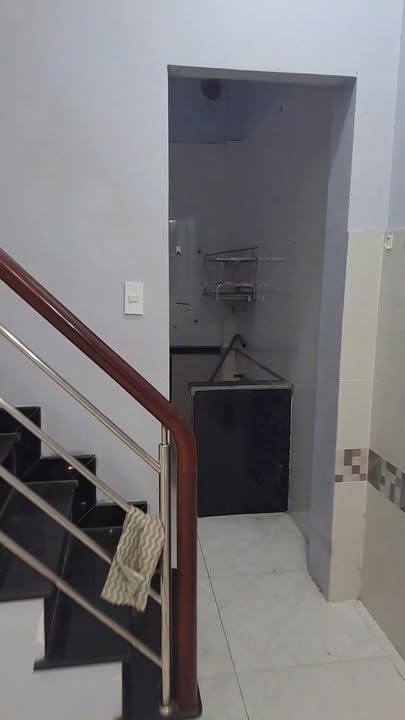 Nhà nguyên căn cho thuê hẻm 35 đường Nguyễn Du, Gò Vấp 30m² - Giá chỉ 12 triệu/tháng!