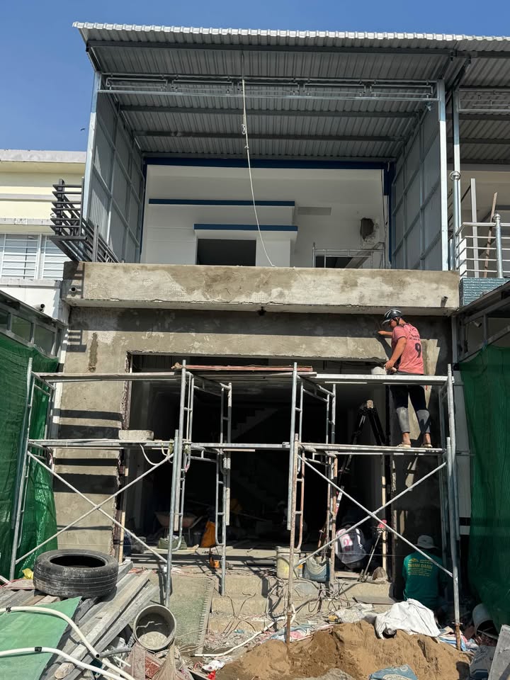 Nhà 1 trệt 1 lầu KDC An Bình Rạch Giá 100m² giá 3.1 tỷ - Nội thất tặng kèm đầy đủ!