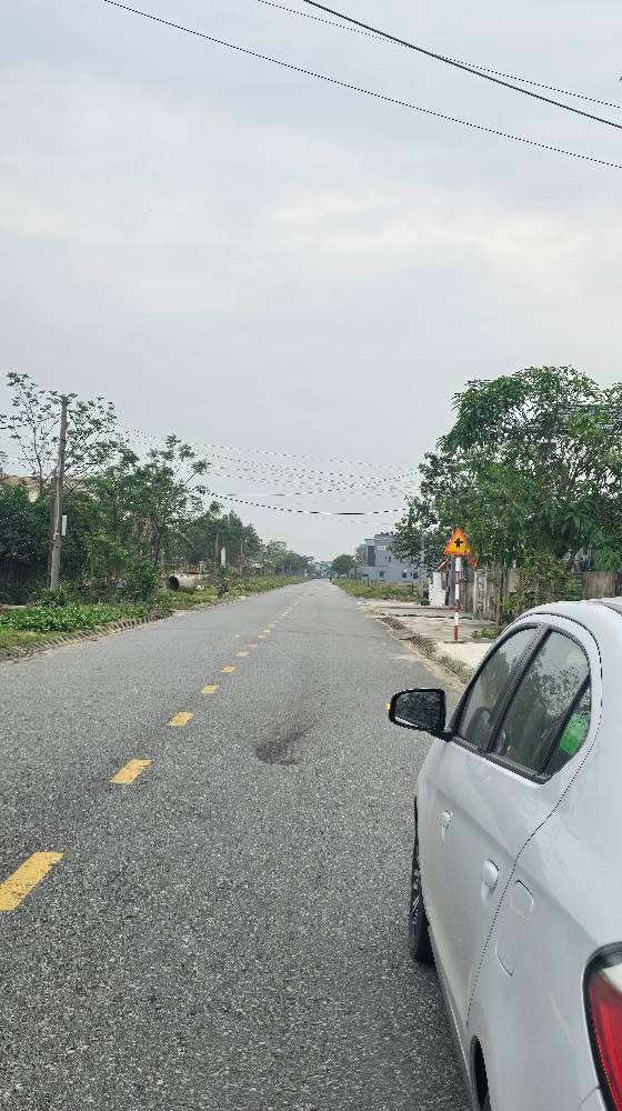 Lô đất kinh doanh Đường 45 Thạch Châu, Lộc Hà 136.5m² giá 2.4 tỷ - Cơ hội đầu tư tuyệt vời!