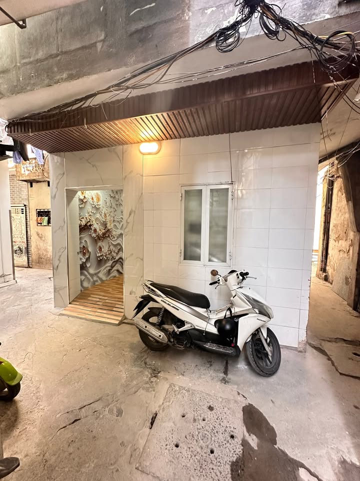 Nhà phố Hàng Kênh 17m² giá 1.9 tỷ - Kinh doanh thuận lợi, mặt ngõ thông!