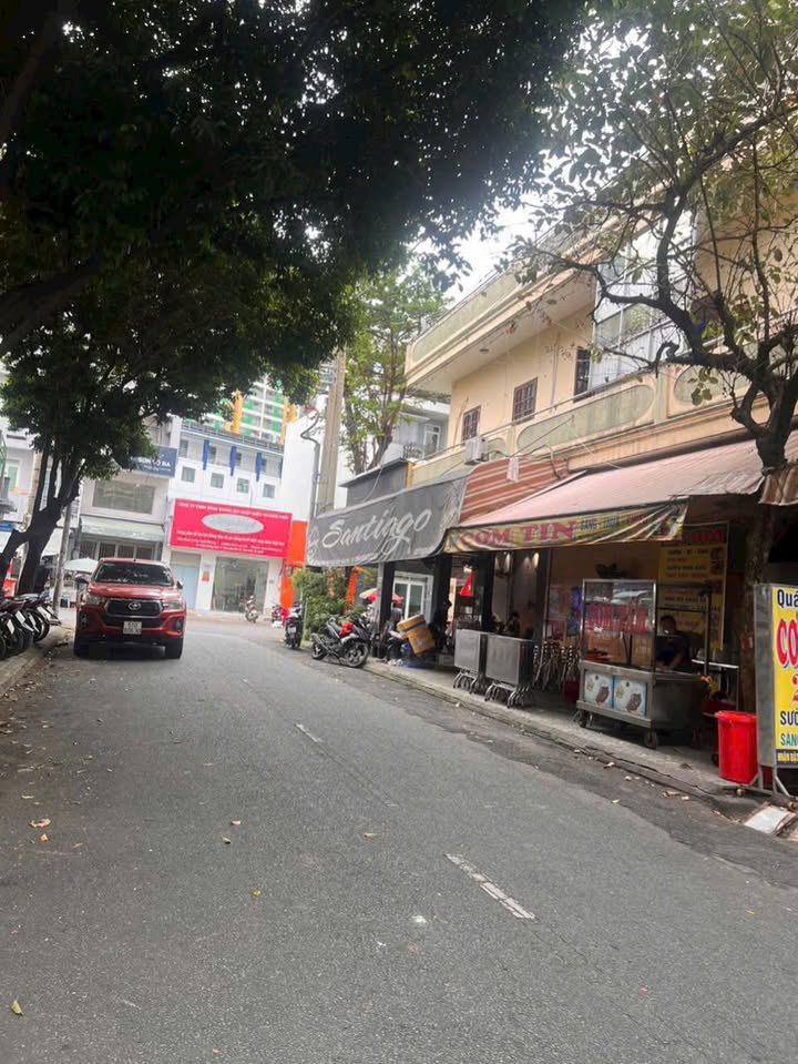 Bán nhà góc 2 mặt tiền Trần Hưng Đạo, Tân Sơn Nhì, 100m² - Đầu tư sinh lời 35 triệu/tháng!