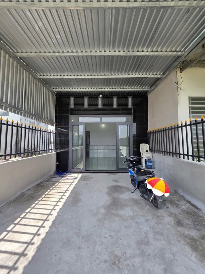 Nhà riêng Đức Hòa Hạ, Long An 120m² giá 1.7 tỷ - Sổ hồng riêng chính chủ!