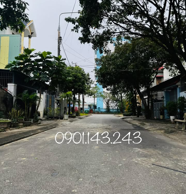 Nhà mặt tiền đường Nguyễn Khoa, Tam Kỳ 135m² giá 1.9 tỷ - Cơ hội đầu tư tuyệt vời!