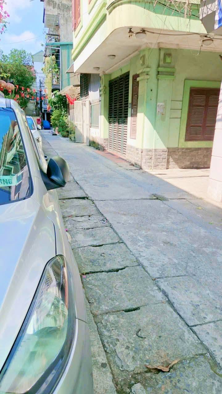 Nhà Ngọc Thụy Long Biên 50m² giá 11 tỷ - Vị trí siêu đắc địa, sổ đỏ chính chủ!