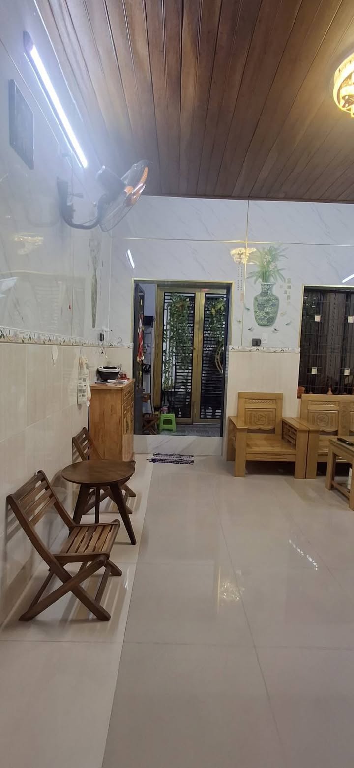 Nhà phố Điện Biên Phủ Đà Nẵng 56m² giá 3.58 tỷ - Nhà mới ở ngay, dân trí cao!