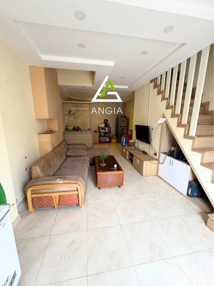 Nhà 1 trệt 1 lầu Ngô Thì Nhậm Đà Lạt 56m² giá 2.5 tỷ - Cần bán gấp!