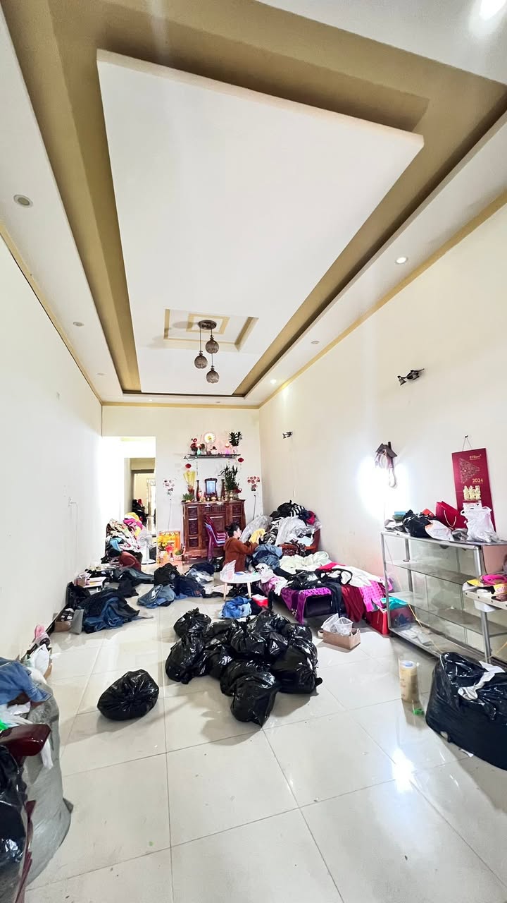 Nhà hẻm Hoàng Sa, Phường Diên Hồng, 100m² giá 1.2 tỷ - Cơ hội đầu tư tuyệt vời!