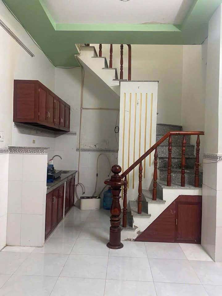 Nhà cho thuê tại Bình Tân 18m² giá 4.5 triệu - Dọn vào ở ngay!