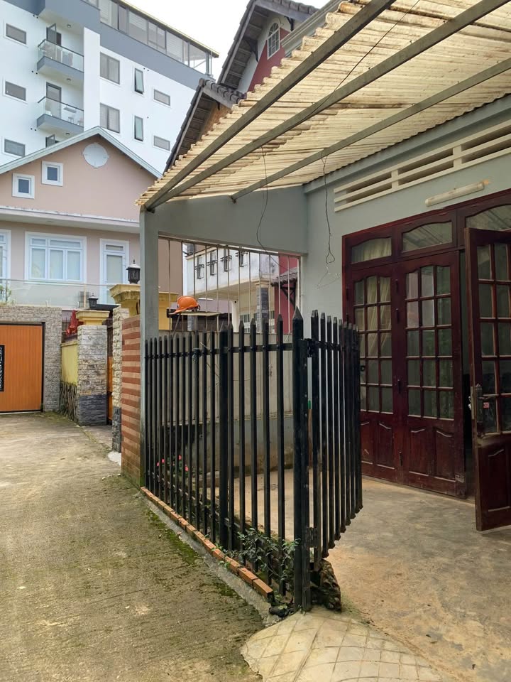 Nhà nguyên căn cho thuê tại Đà Lạt 200m² giá 6 triệu - Không thể bỏ lỡ!