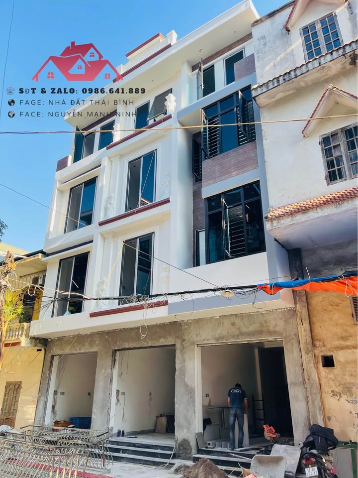 Nhà 4 tầng tại phường Bồ Xuyên, Thái Bình 40m² giá chỉ 3 tỷ - Thiết kế hiện đại, tiện nghi!