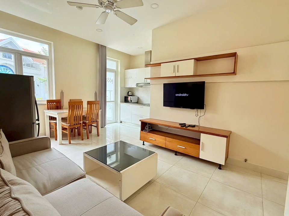 Căn hộ 1 phòng ngủ Tô Hiến Thành Quận 10 - Full nội thất, sẵn sàng vào ở!