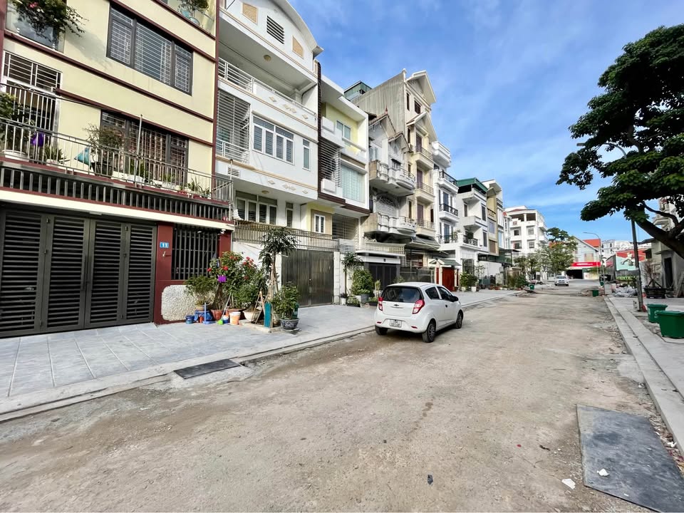 Nhà 4 tầng Senco5 Yết Kiêu 82,5m² giá 6 tỷ - Đầu tư sinh lời!