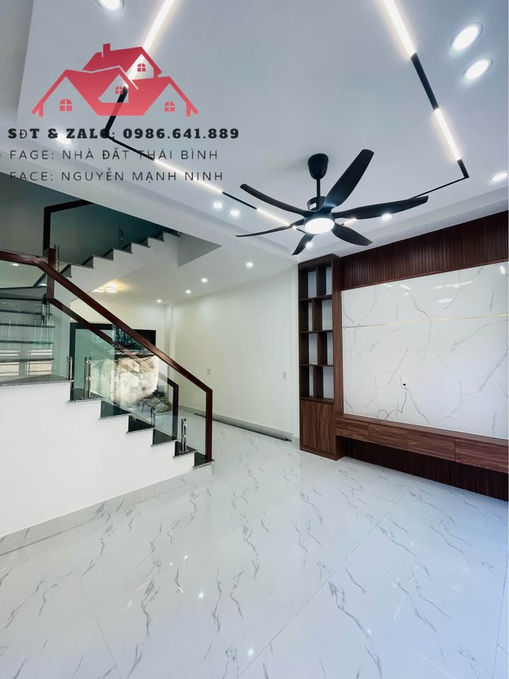 Nhà 3 tầng Trần Lãm, Thái Bình 41m² giá 2 tỷ - Thiết kế hiện đại sang trọng!