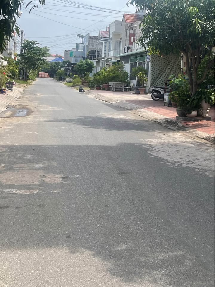 Nhà 1 trệt 1 lầu Phạm Huy Thông 170m² giá 3 tỷ - Nhà mới 95% sẵn sàng vào ở!