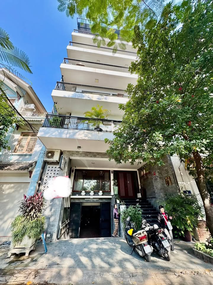 Toà nhà mặt phố Trương Công Giai, Cầu Giấy 90m² giá 62.5 tỷ - Kinh doanh sầm uất!