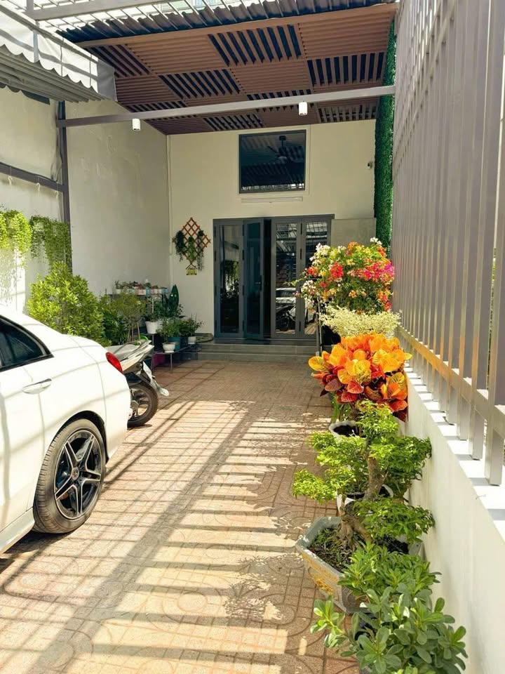 Nhà bán Hiệp Bình, Thủ Đức 85.7m² giá 7 tỷ - Đường ô tô vào tận nhà!