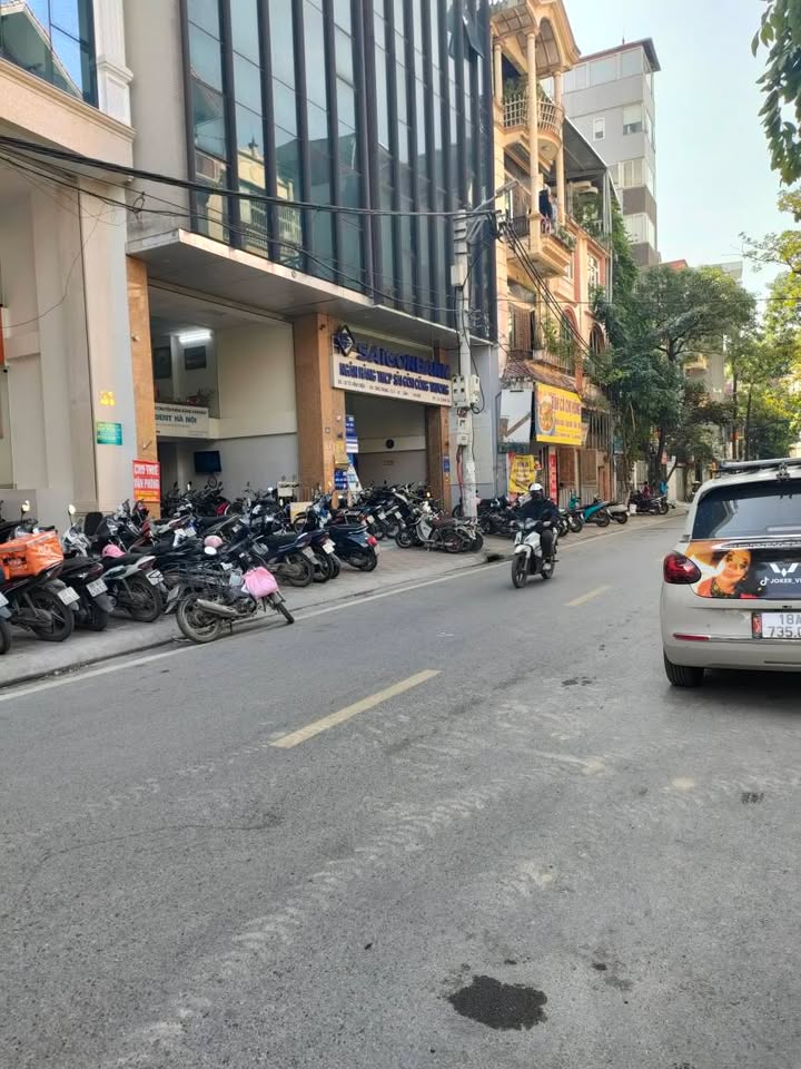 Bán gấp FrontHouse 120m² Tô Vĩnh Diện - Giá chỉ 71.5 tỷ - Chính chủ, hầm để xe, cho thuê 150 triệu/tháng!