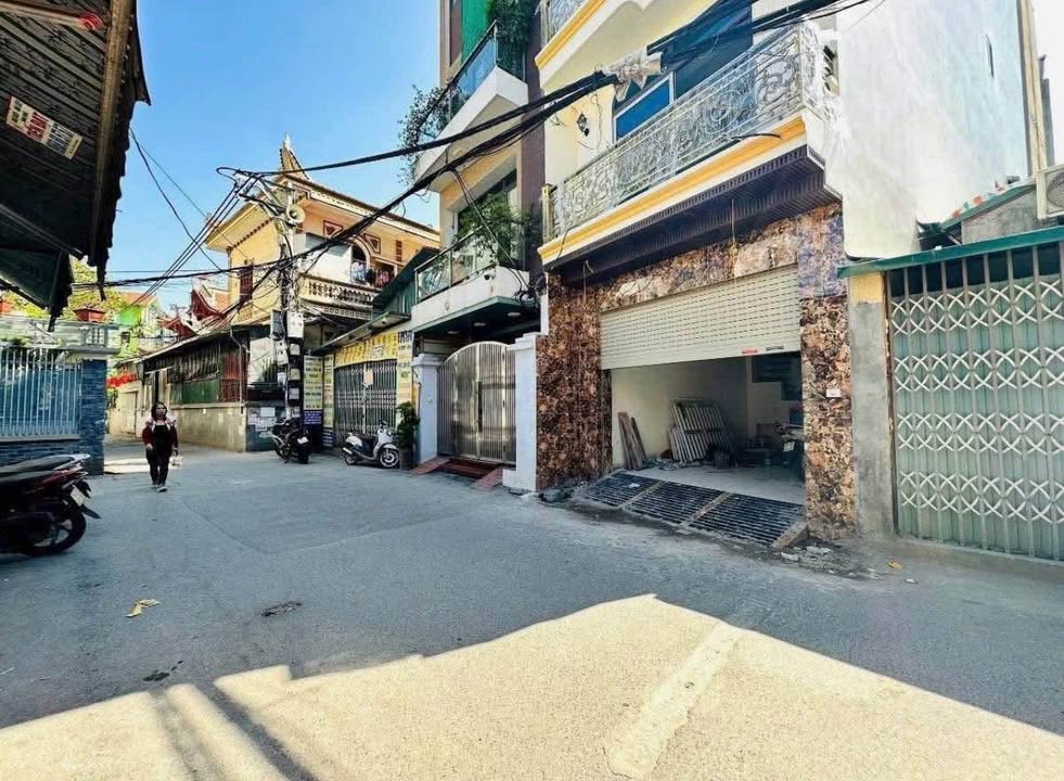 Nhà phố Xuân Đỉnh 60m² giá thỏa thuận - Kinh doanh đỉnh cao, ô tô tránh!