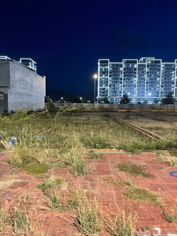 Đất nền khu TĐC Ecohome Nhơn Bình 110m² giá 3.05 tỷ - View công viên tuyệt đẹp!